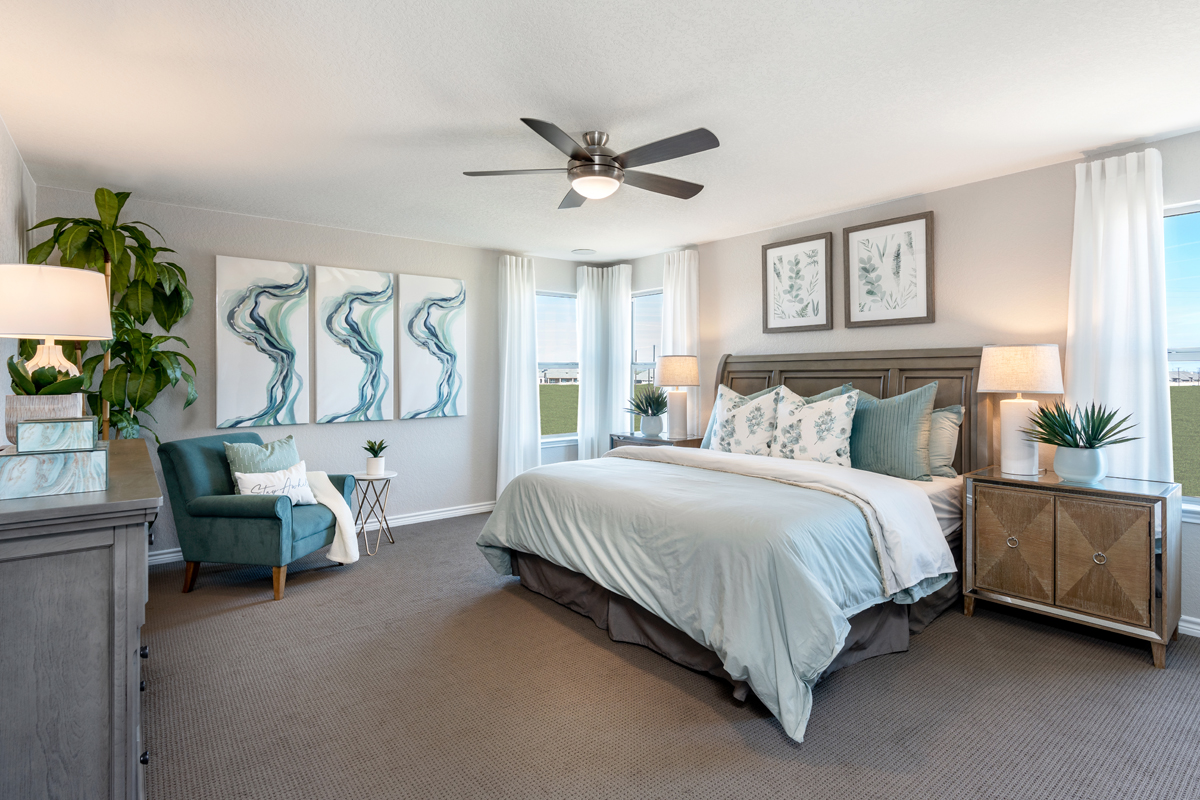 New Homes in San Antonio, TX - Hidden Canyons at TRP Plan 2708 Primary Bedroom