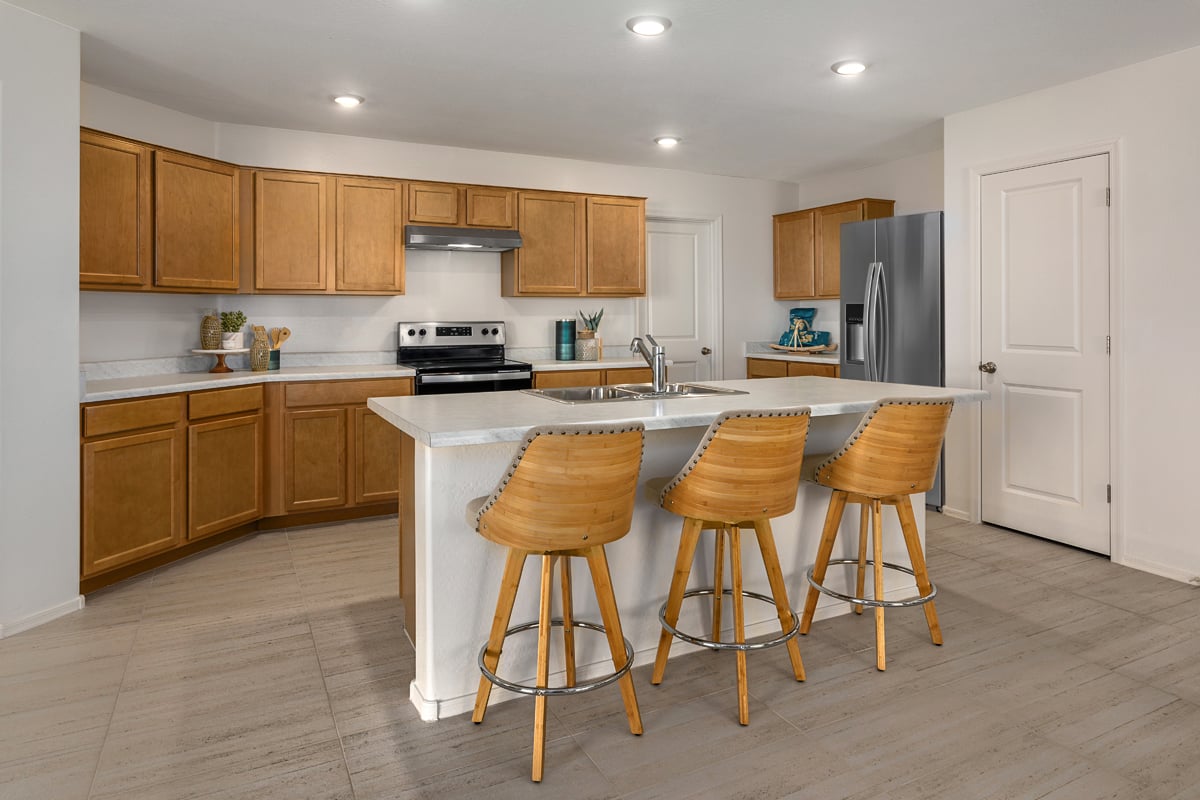 New Homes in Surprise, AZ - The Enclaves at Desert Oasis Plan 1888 Kitchen