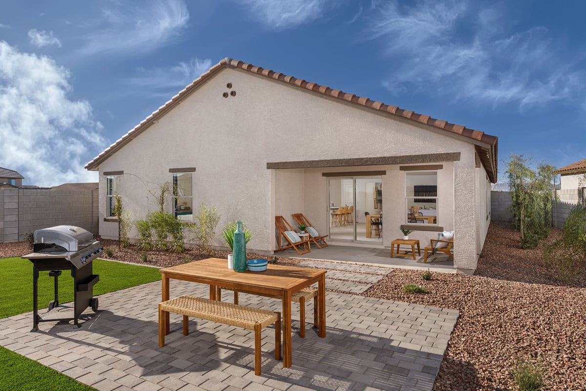 New Homes in Surprise, AZ - The Enclaves at Desert Oasis Plan 1888 Patio