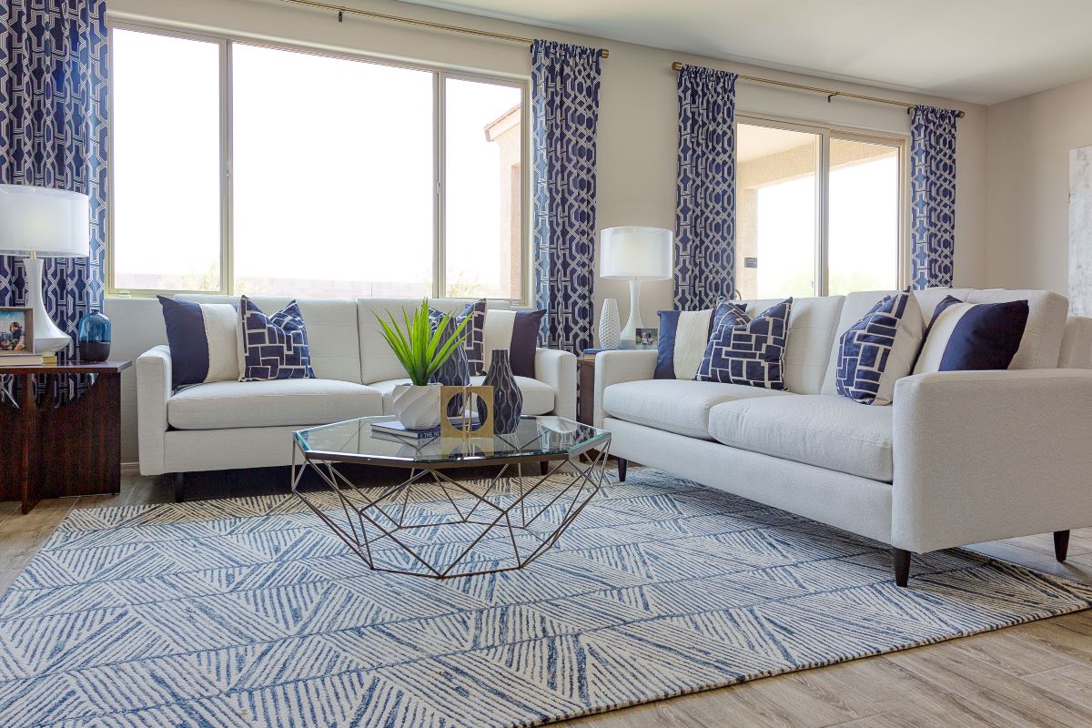 Spacious great room