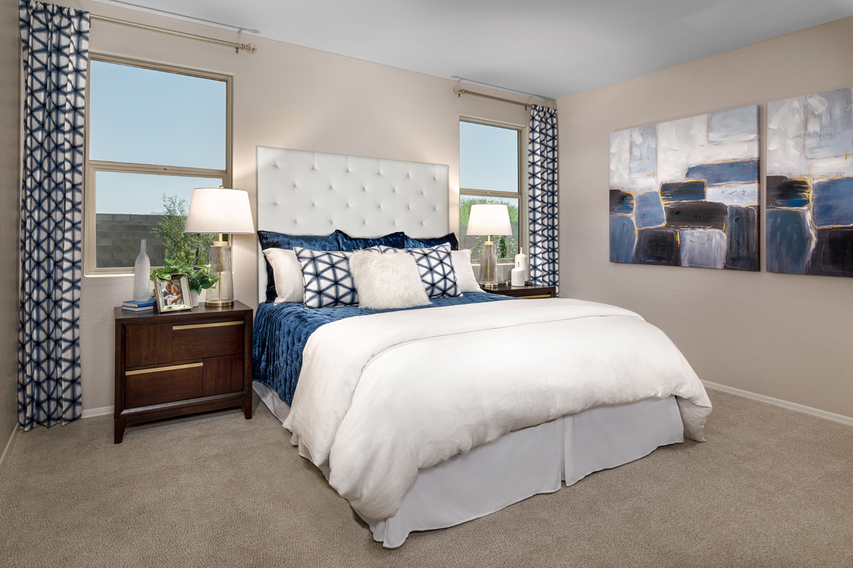 New Homes in Gold Canyon, AZ - Entrada Del Oro II Plan 1994 Primary Bedroom