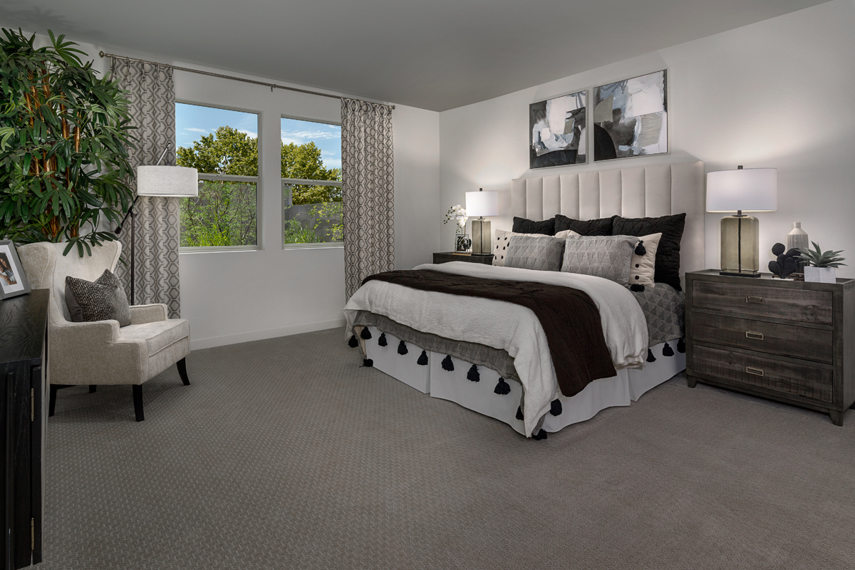 New Homes in Phoenix, AZ - Liberty Reserves Plan 2578 Primary Bedroom