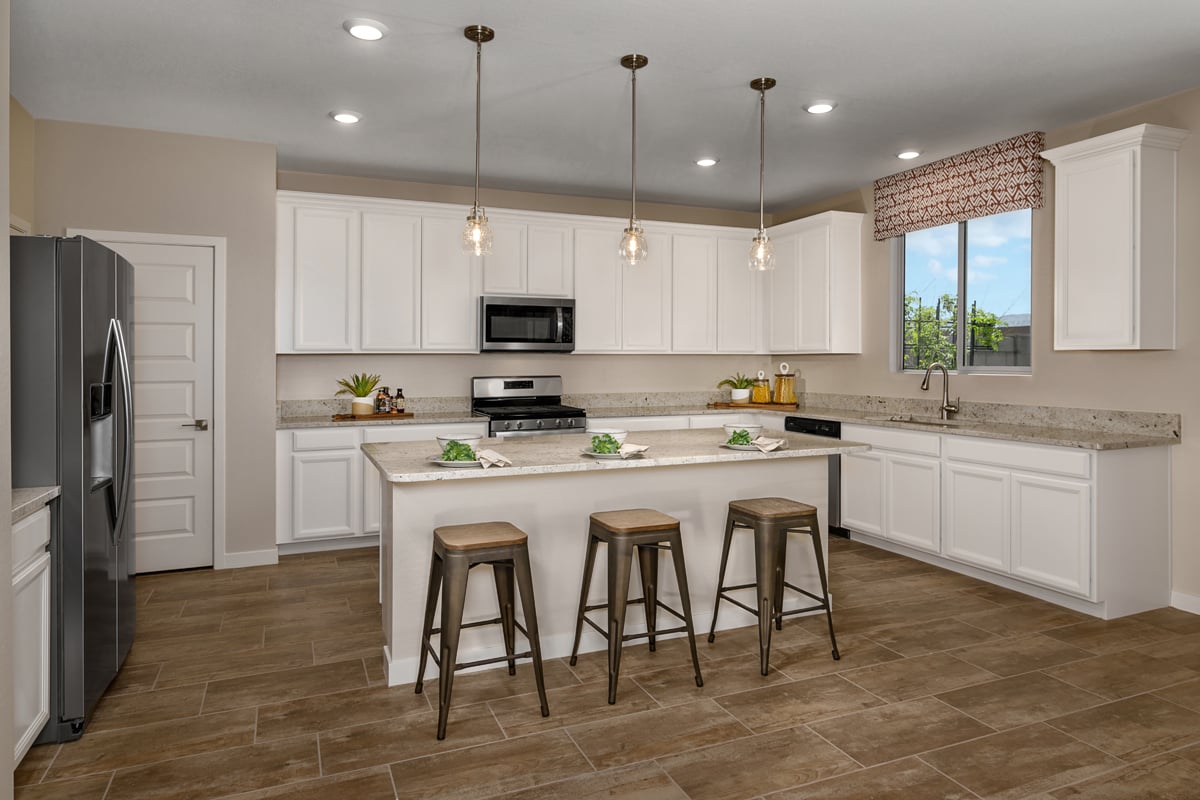 New Homes in Phoenix, AZ - Liberty Traditions Plan 2373 Kitchen