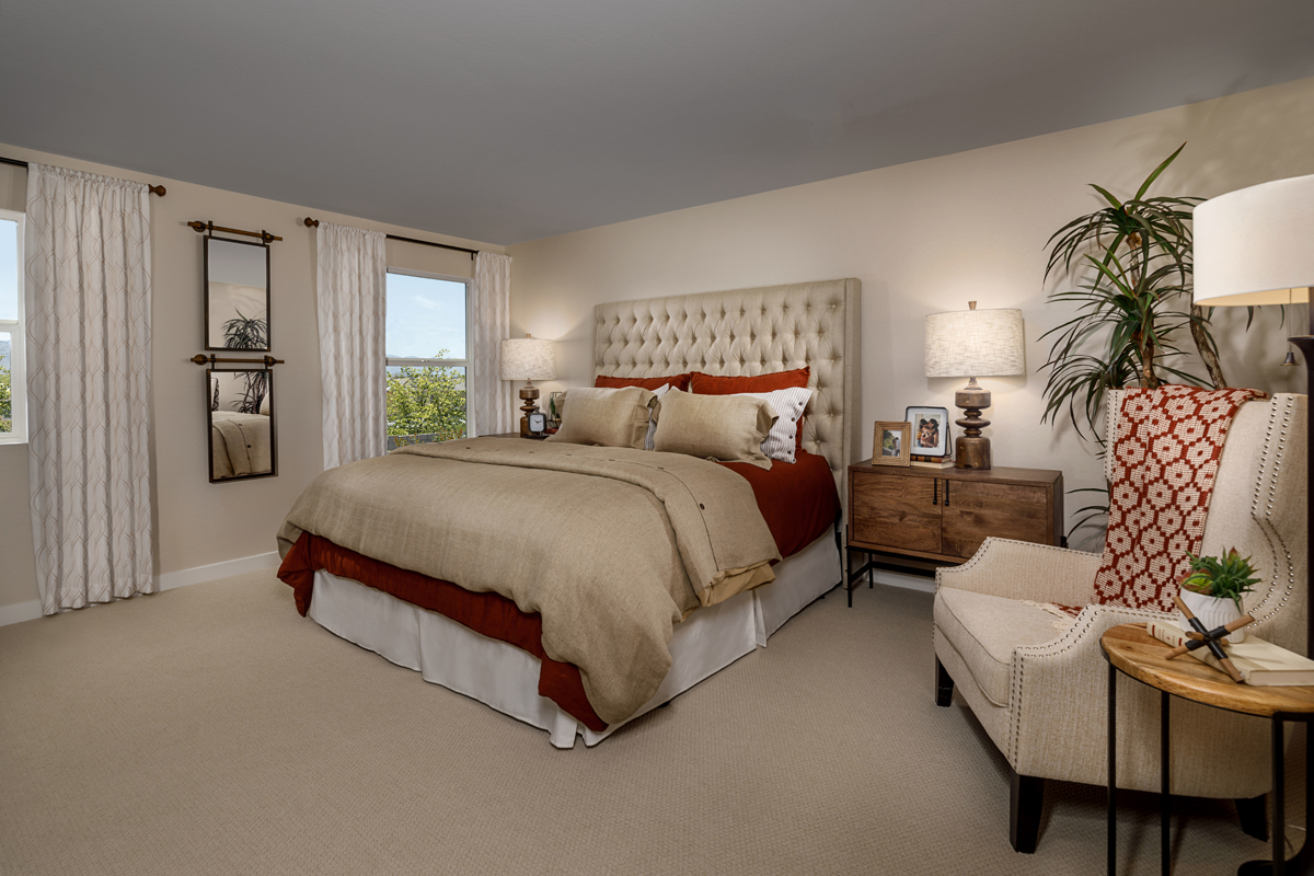 New Homes in Phoenix, AZ - Liberty Traditions Plan 2373 Primary Bedroom