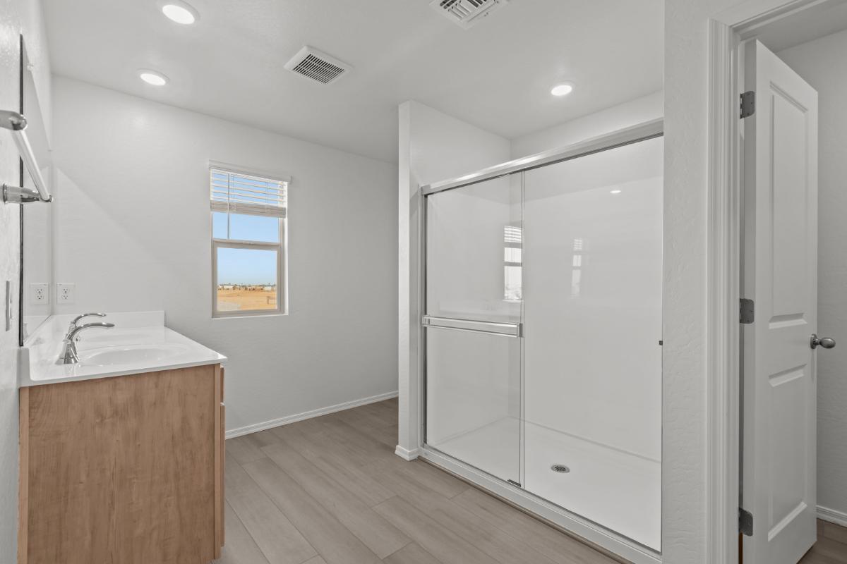 Primary bath