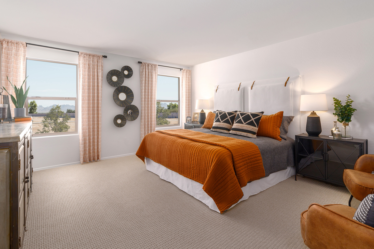 New Homes in Glendale, AZ - The Traditions at Marbella Ranch Plan 2419 Primary Bedroom