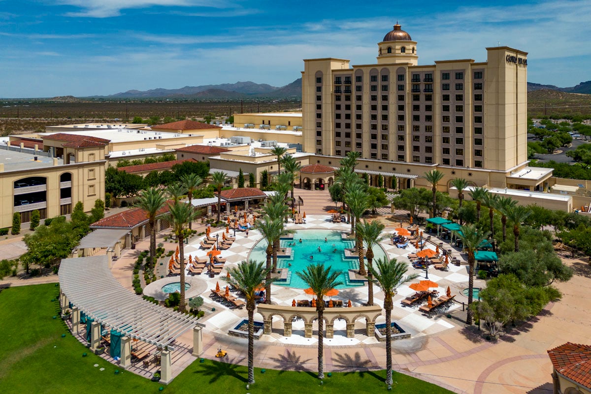 Only 3 minutes to Casino Del Sol Resort and Spa