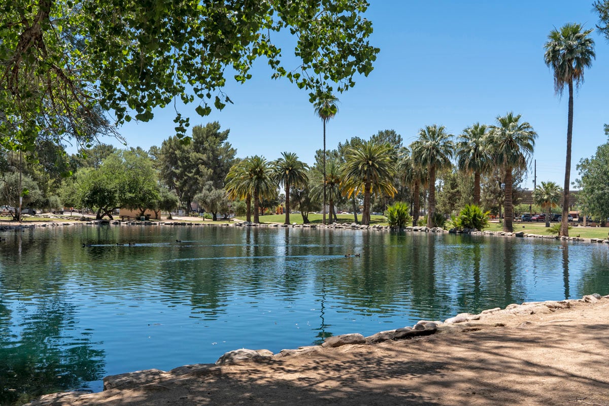Short drive to Reid Park 