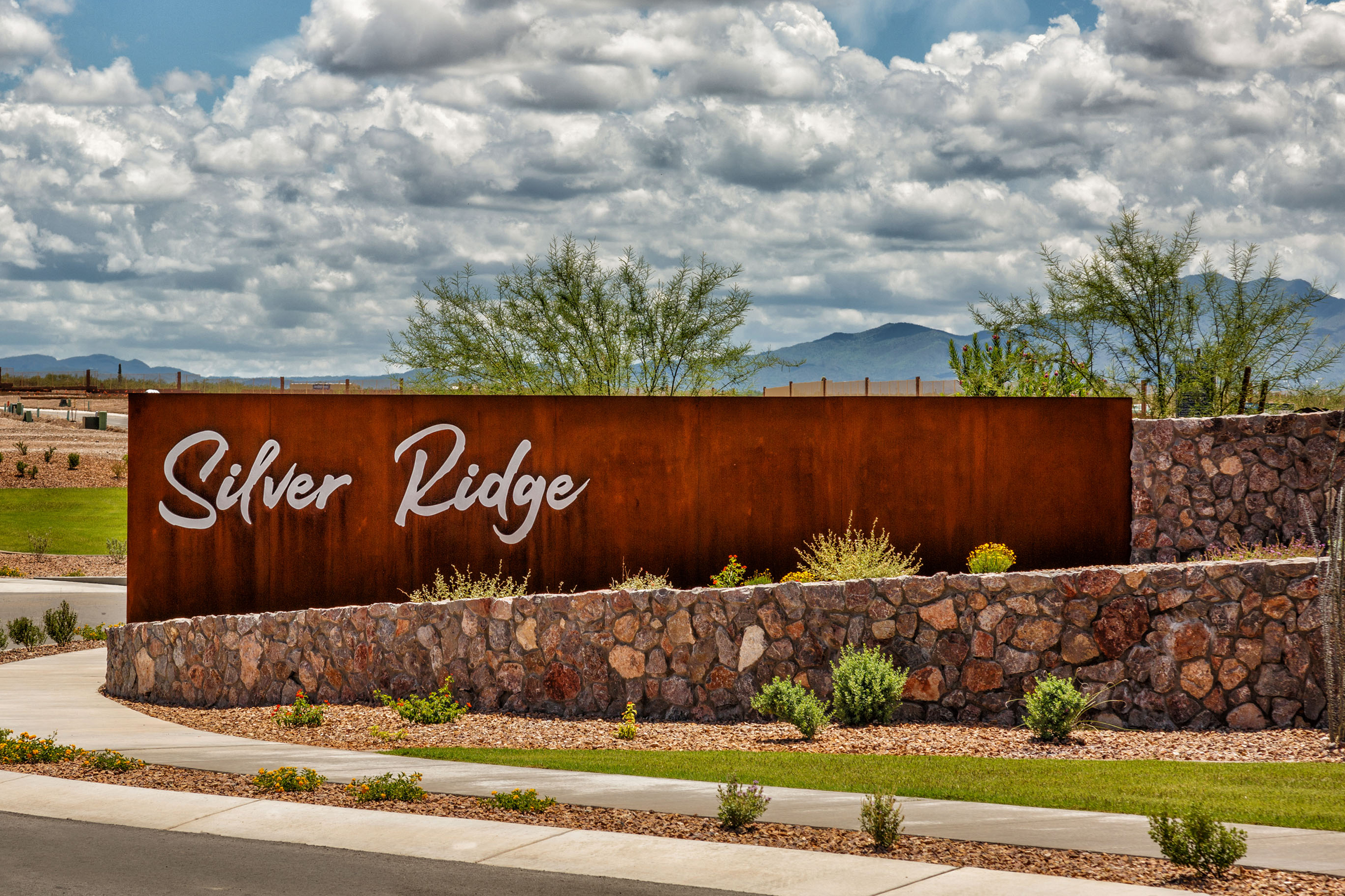 Foothills the Ridge Rec Center - Colorado Hardscapes