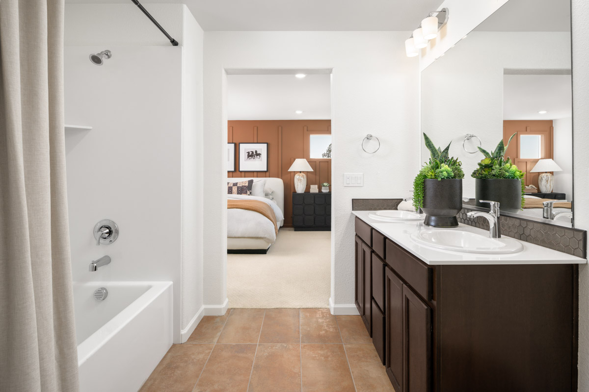 Primary bath