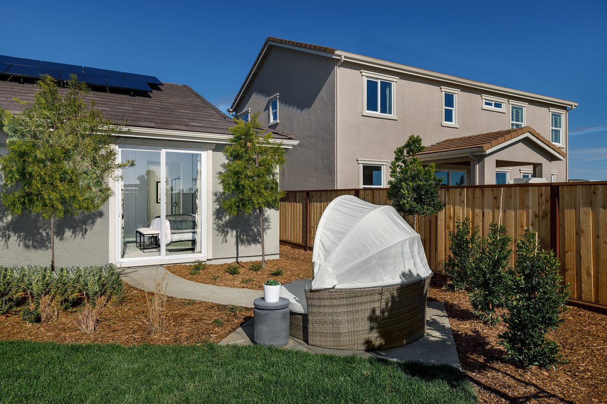 Backyard access from primary suite