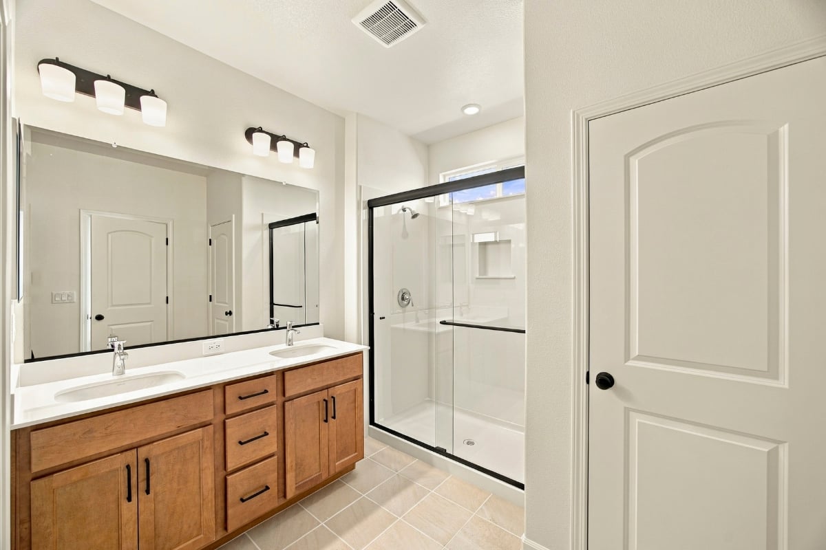 Primary bath