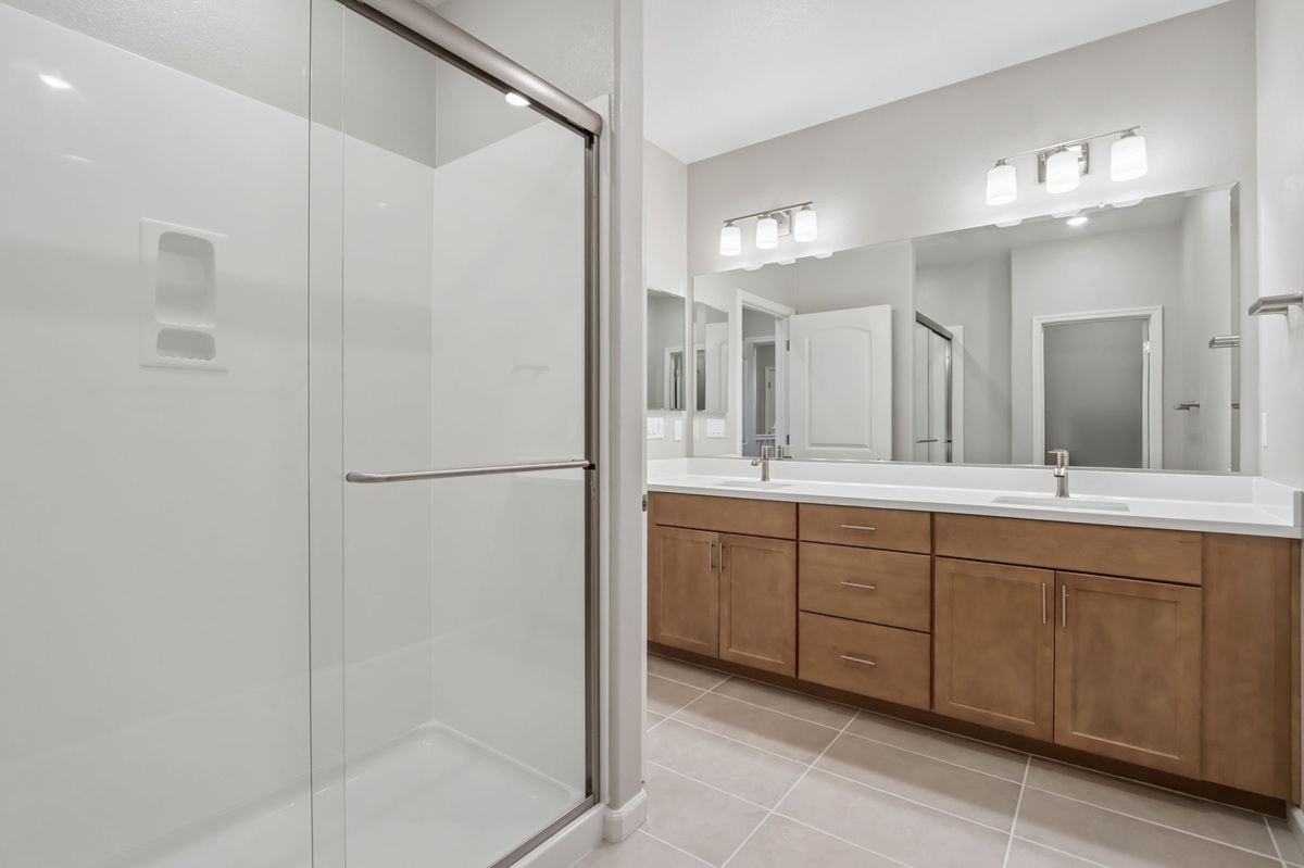Primary bath