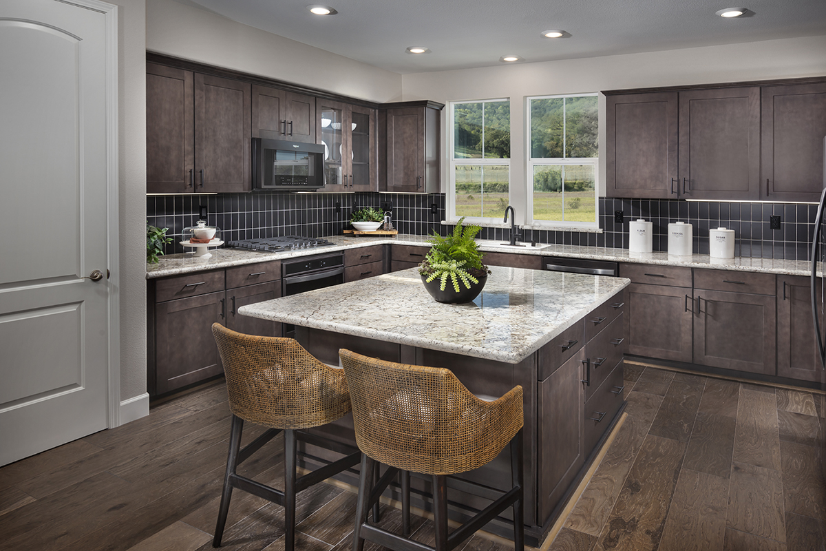 New Homes in Gilroy, CA - Ascent at Glen Loma Ranch Plan 2027 Kitchen