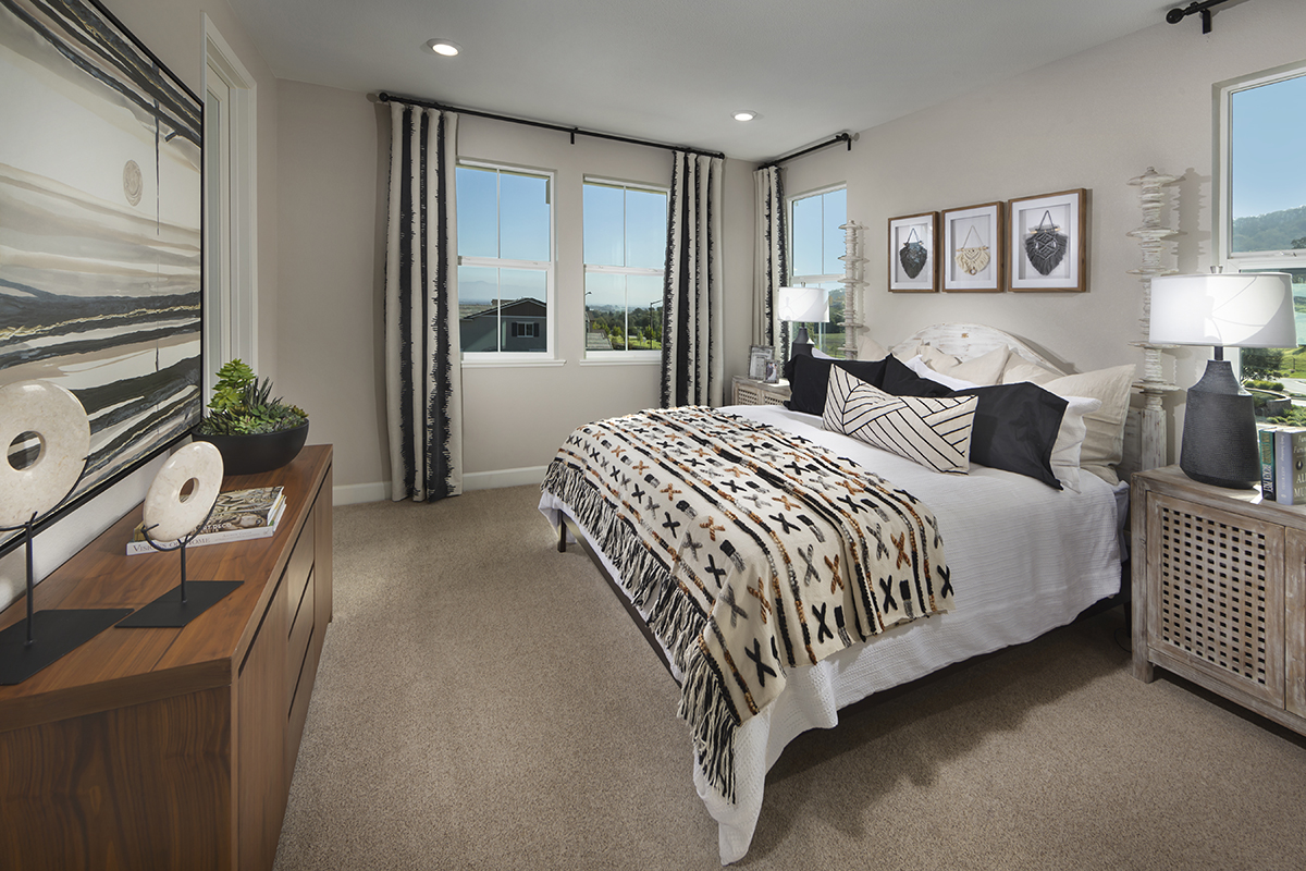 New Homes in Gilroy, CA - Ascent at Glen Loma Ranch Plan 2027 Master Bedroom