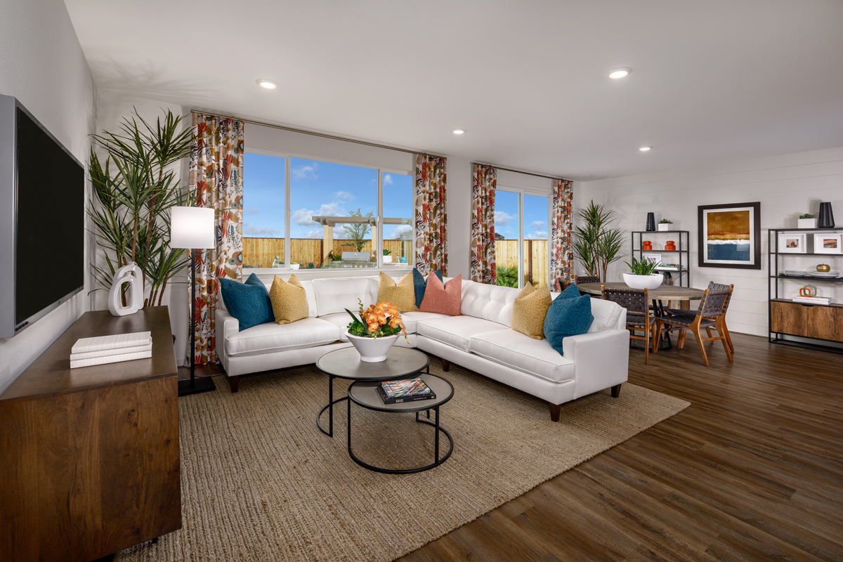 New Homes in Vacaville, CA - Wildhawk at Roberts Ranch Plan 1779 Great Room