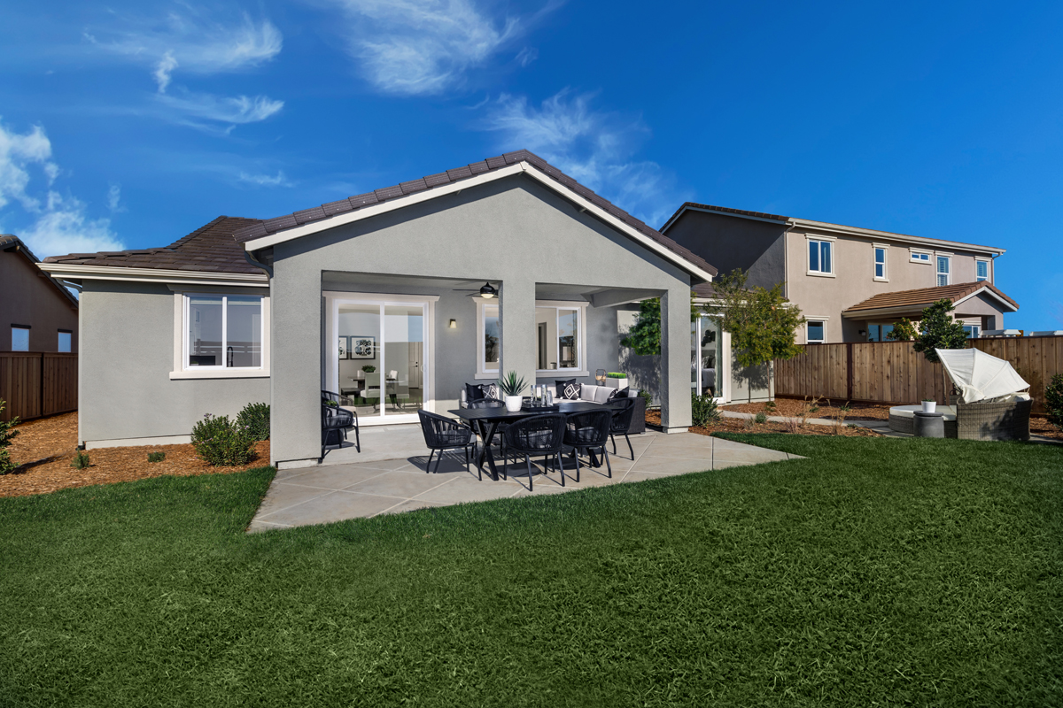 New Homes in Vacaville, CA - Wildhawk at Roberts Ranch Plan 1996 Rear Exterior