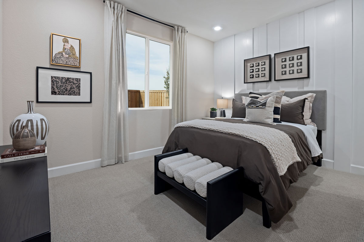 Jr. suite with connecting bath