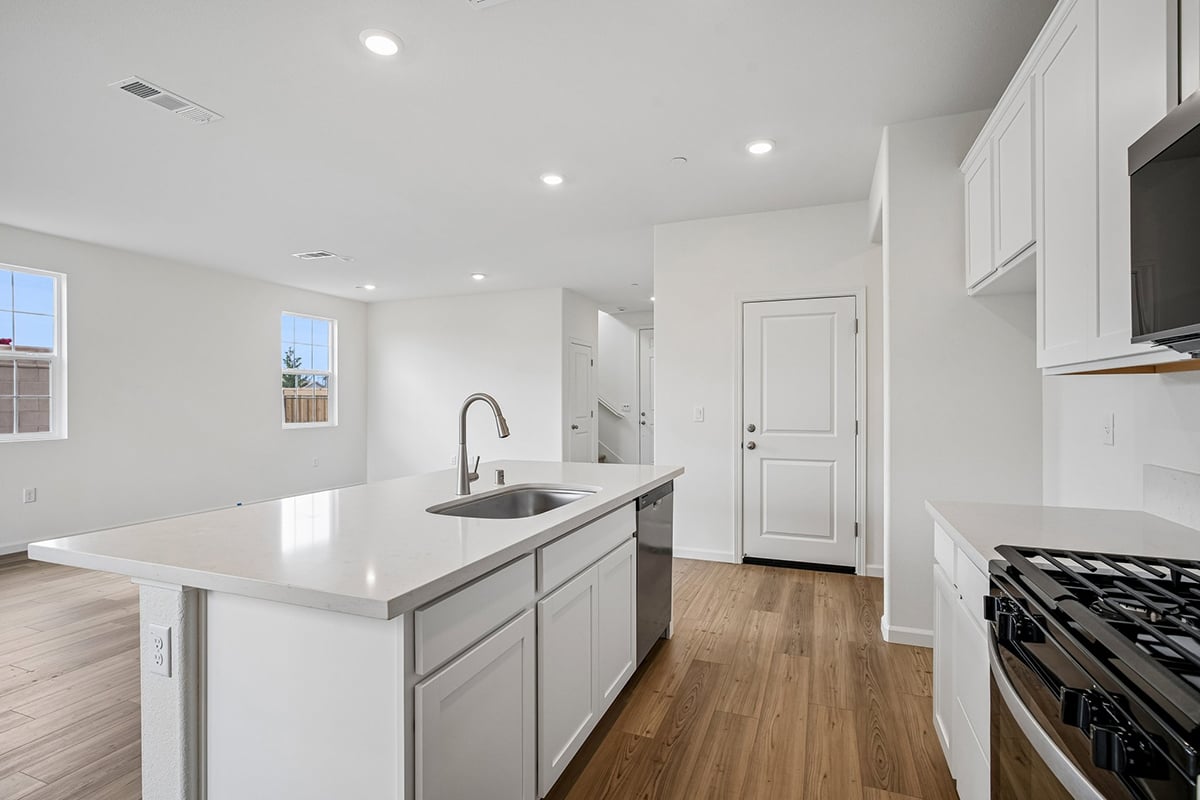 Enclave at Crossroads West photo 7