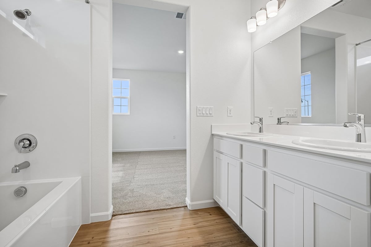 Primary bath
