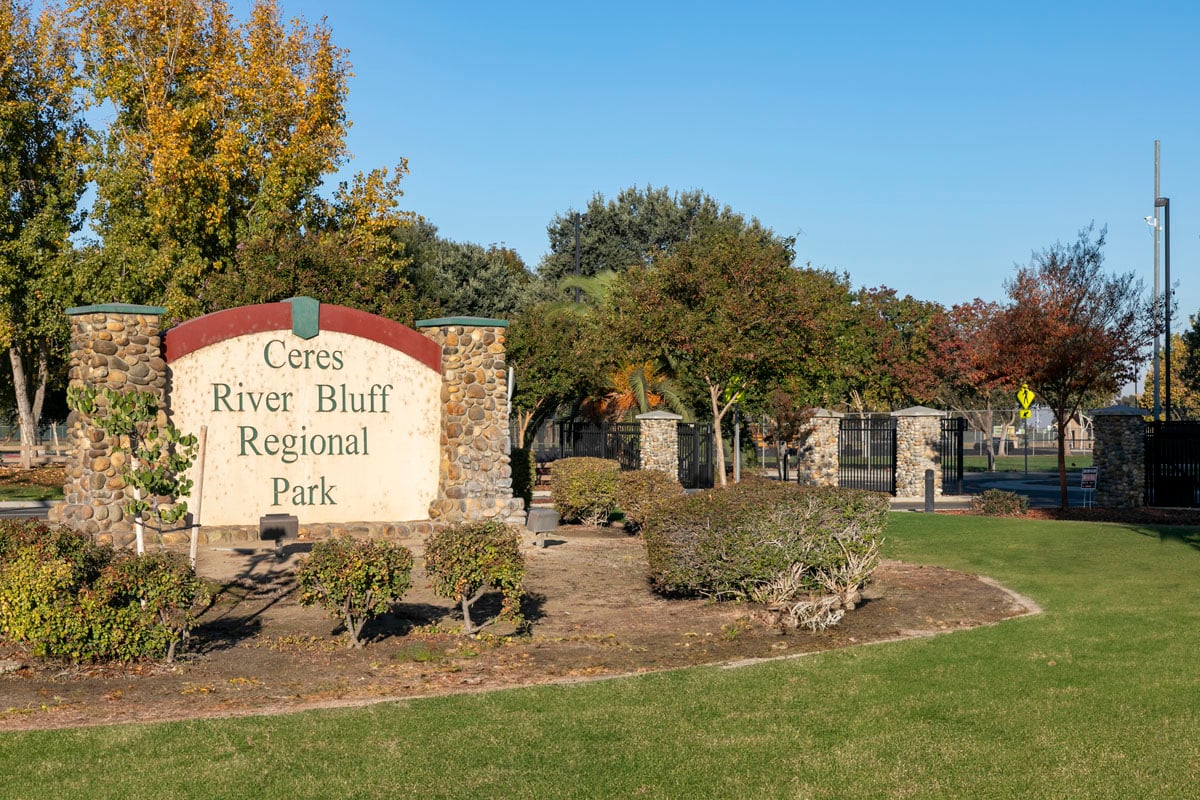 Near River Bluff Regional Park 