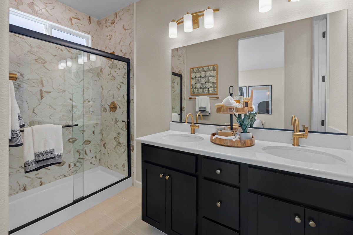 Dual-sink vanity at primary bath 