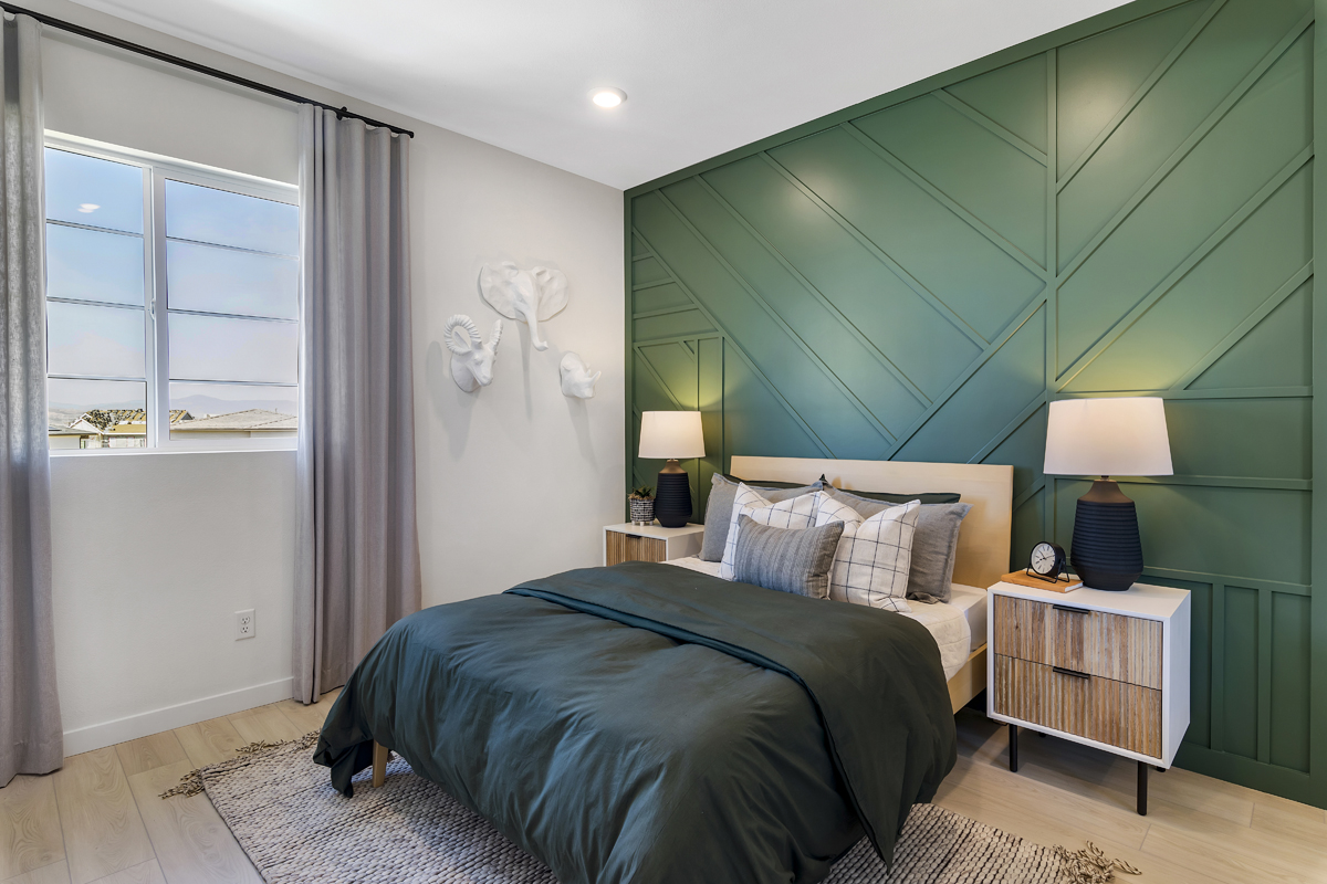 Secondary bedroom