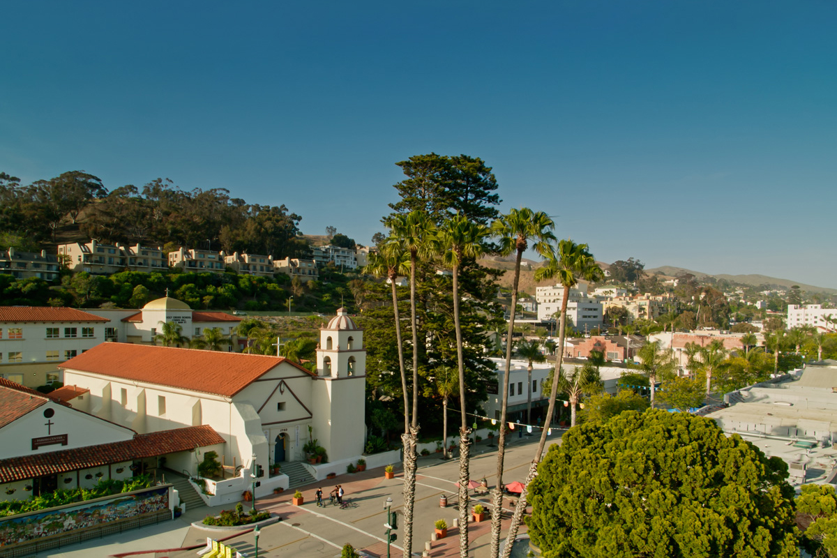 Just 7 minutes to downtown Ventura