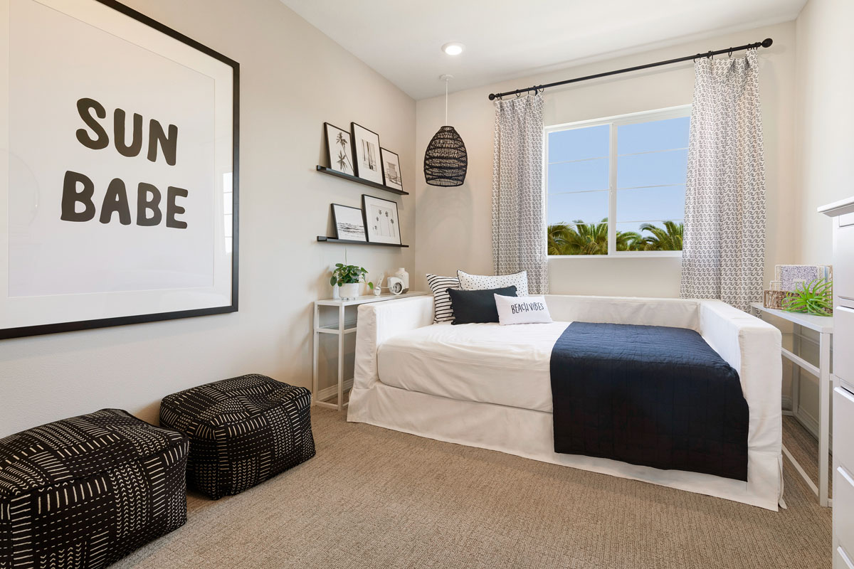 Secondary bedroom