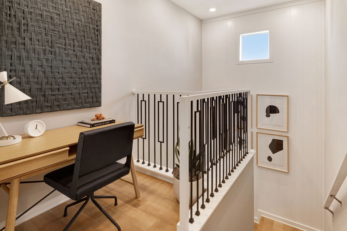 Open stair rail