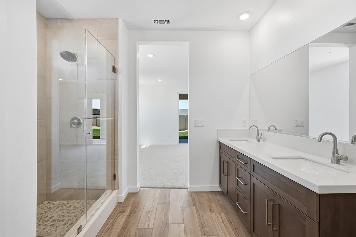 Primary bath