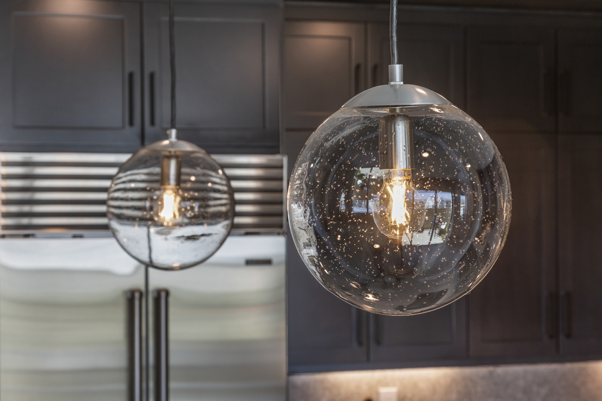 Pendant lighting at kitchen