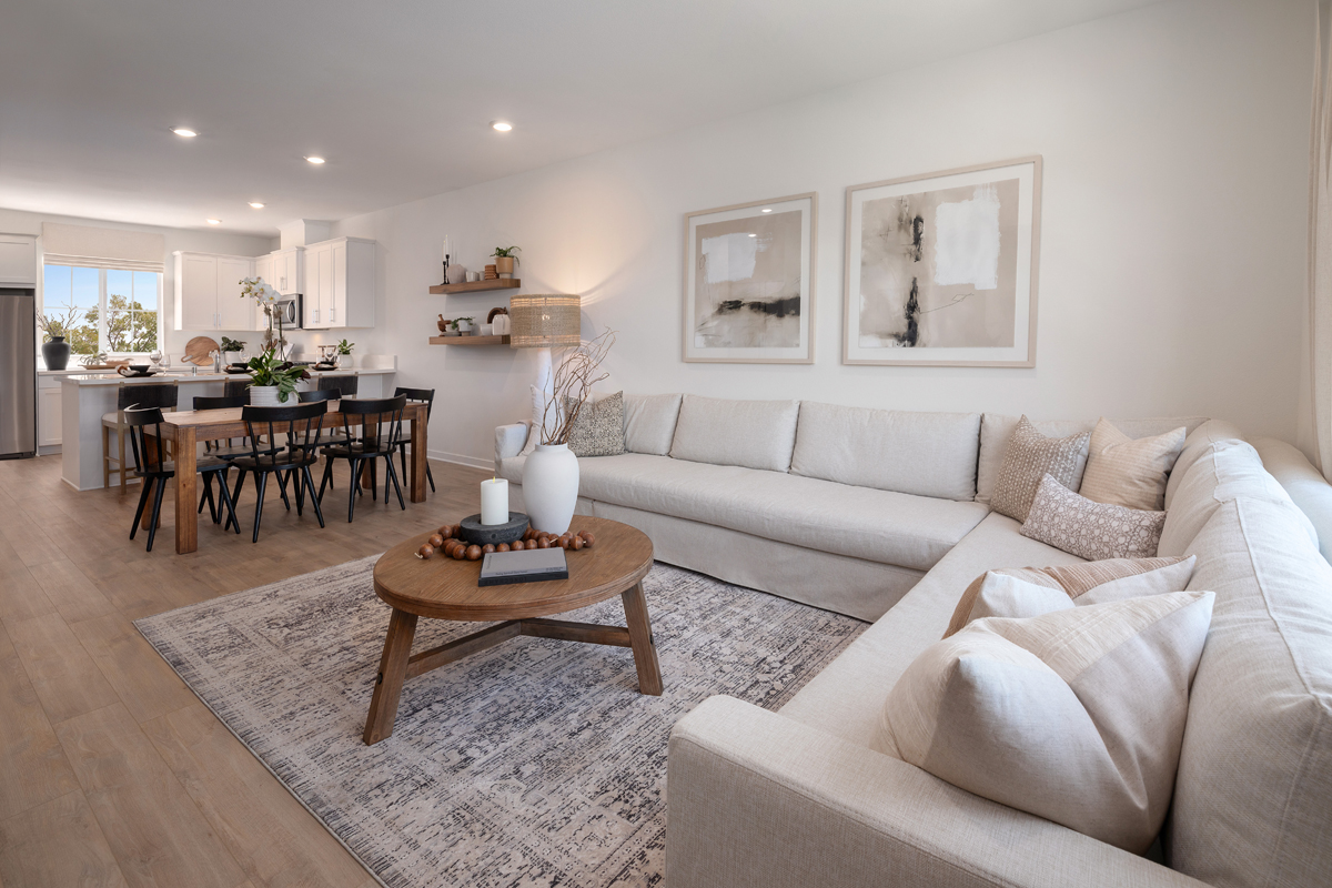 New Homes in Torrance, CA - Orchid Plan 1686 Great Room