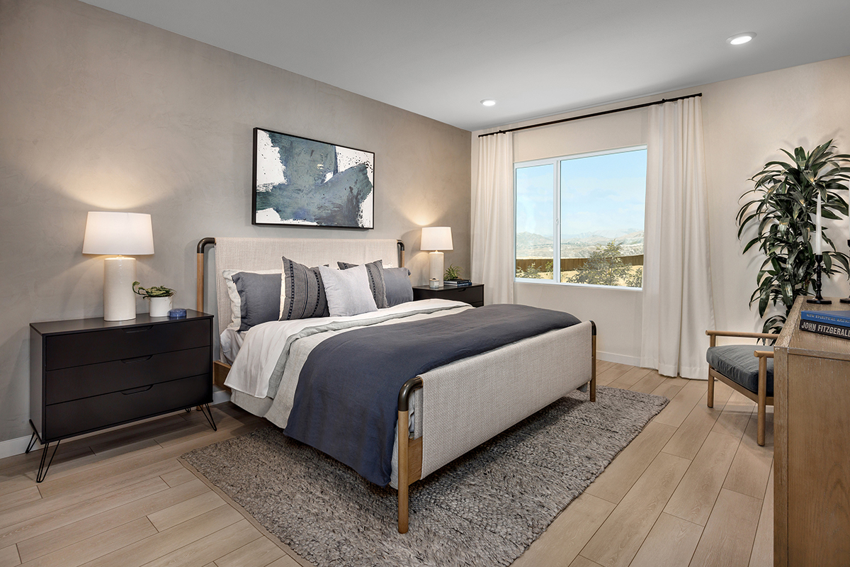 New Homes in Valencia, CA - Vesper at Valencia Plan 2074 Primary Bedroom