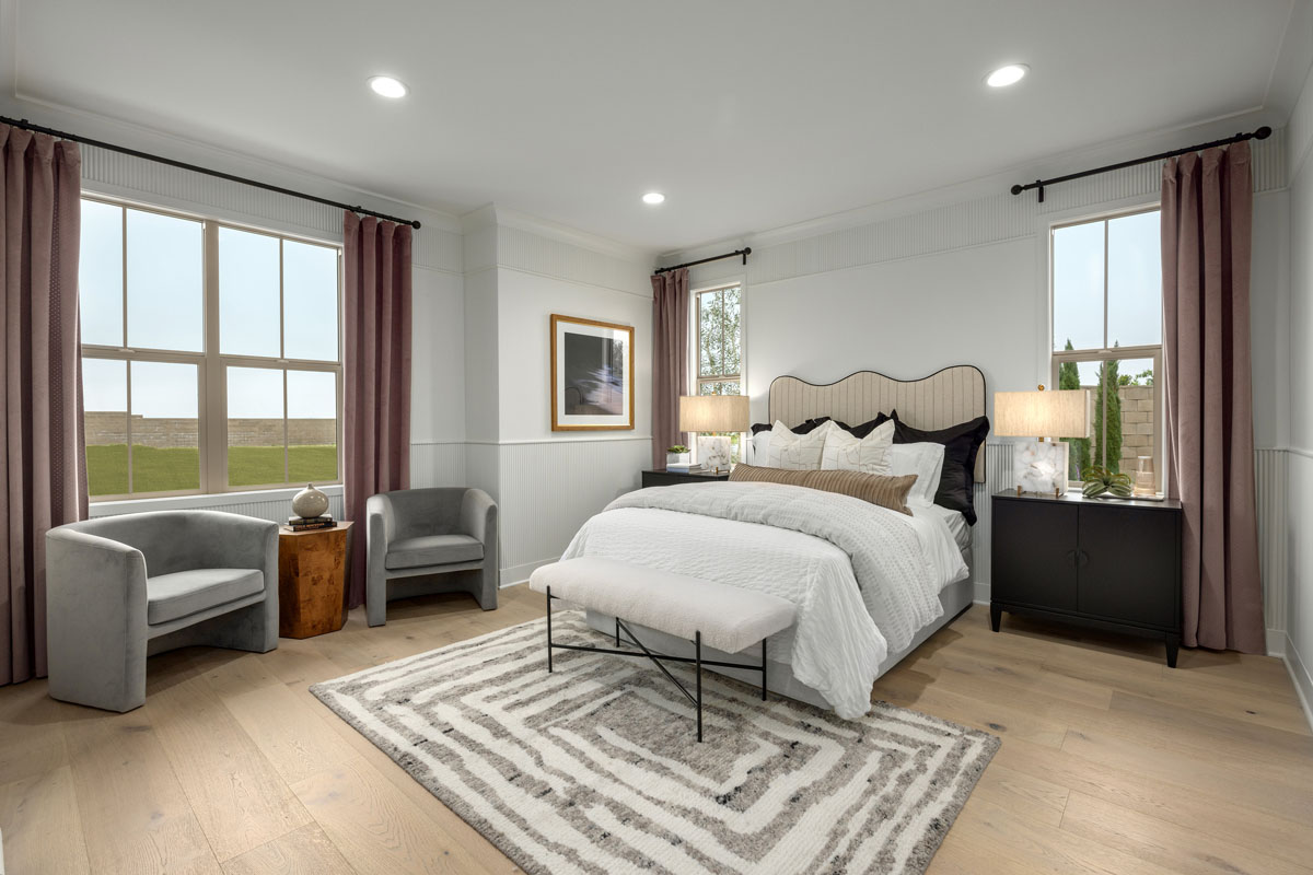 Downstairs bedroom with full bath