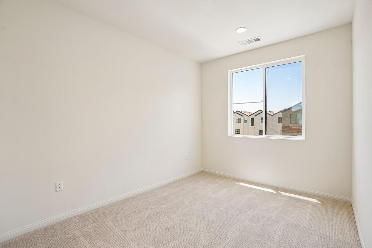 Secondary bedroom