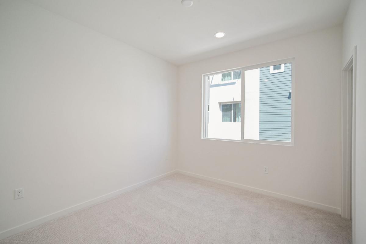 Secondary bedroom