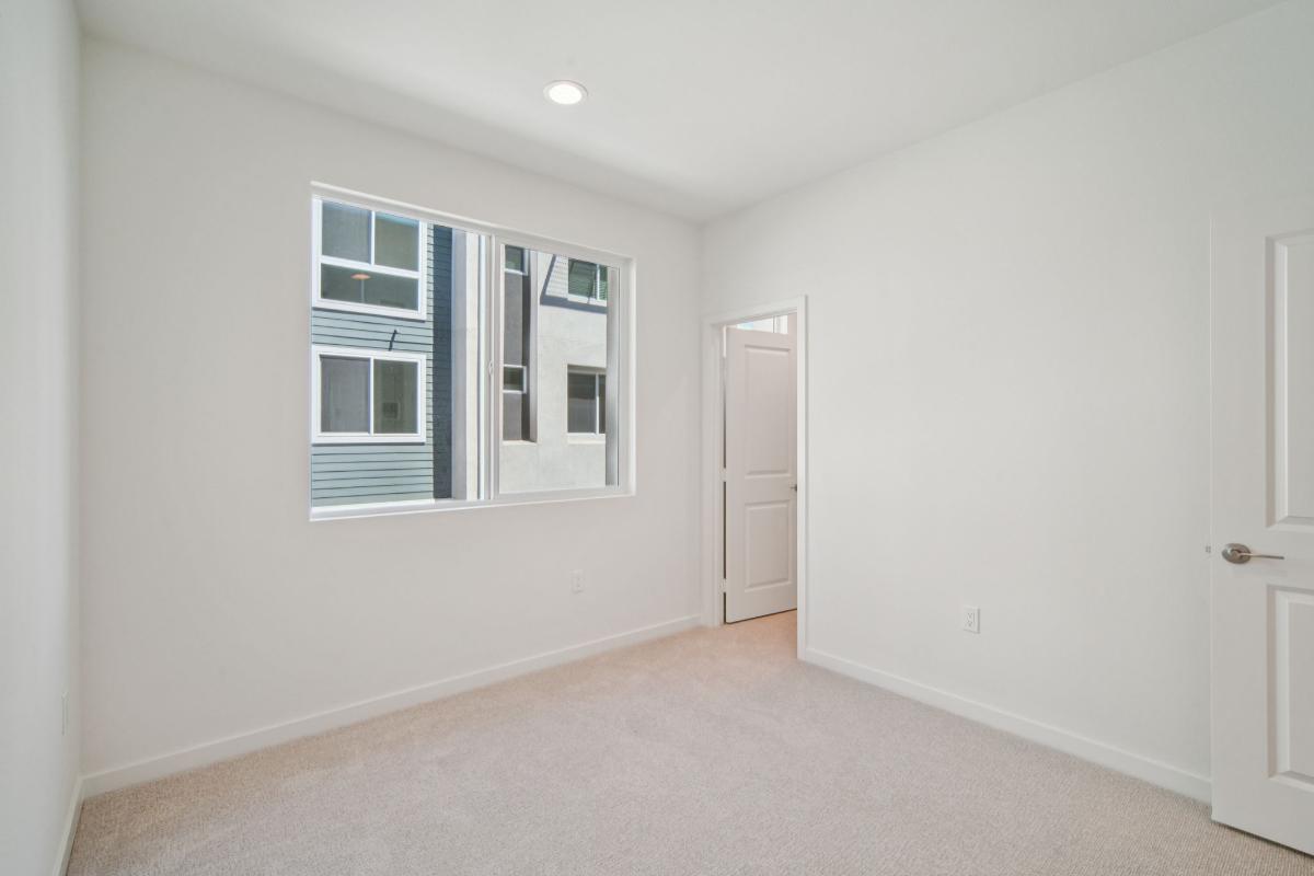 Secondary bedroom