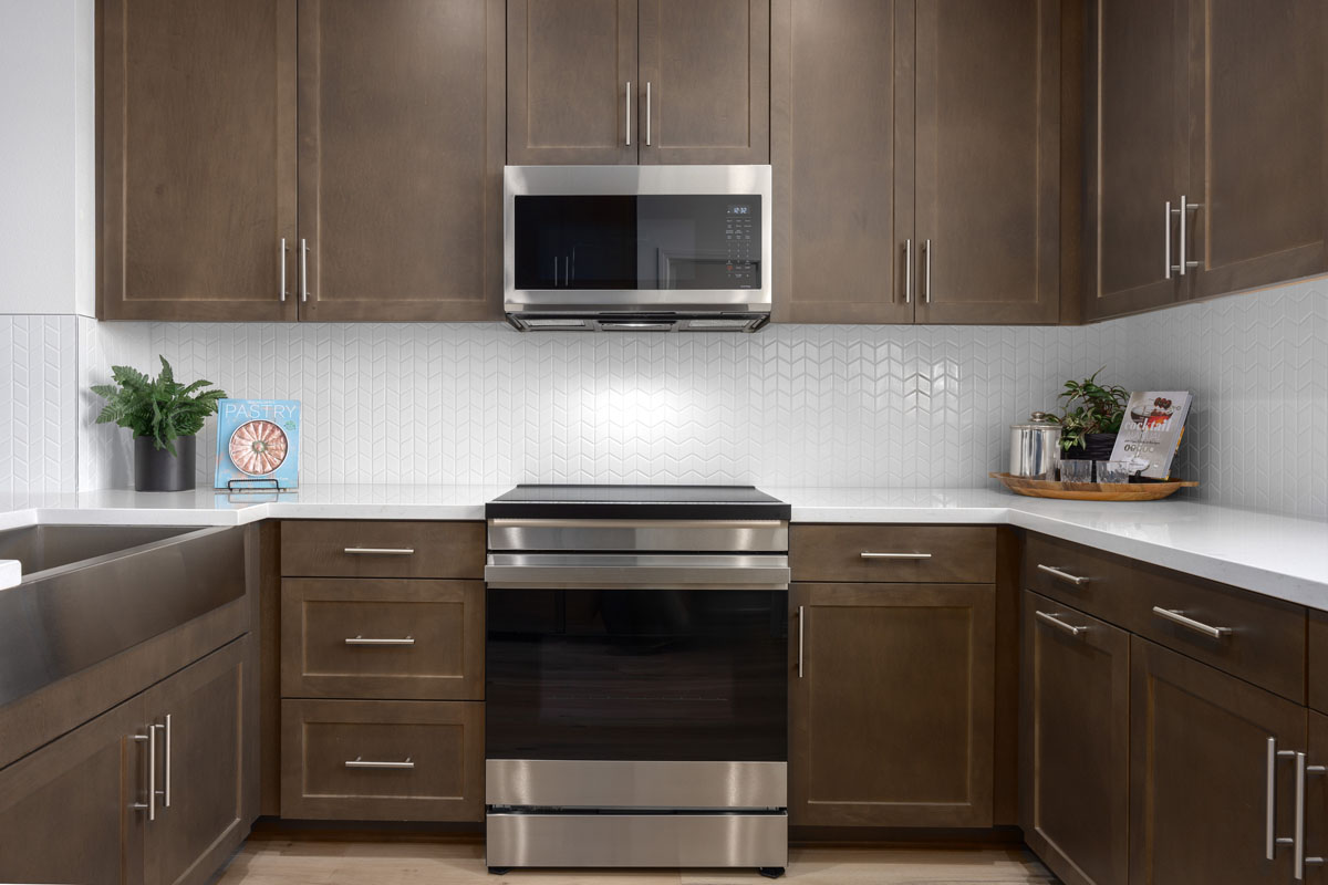 Stainless steel kitchen appliances