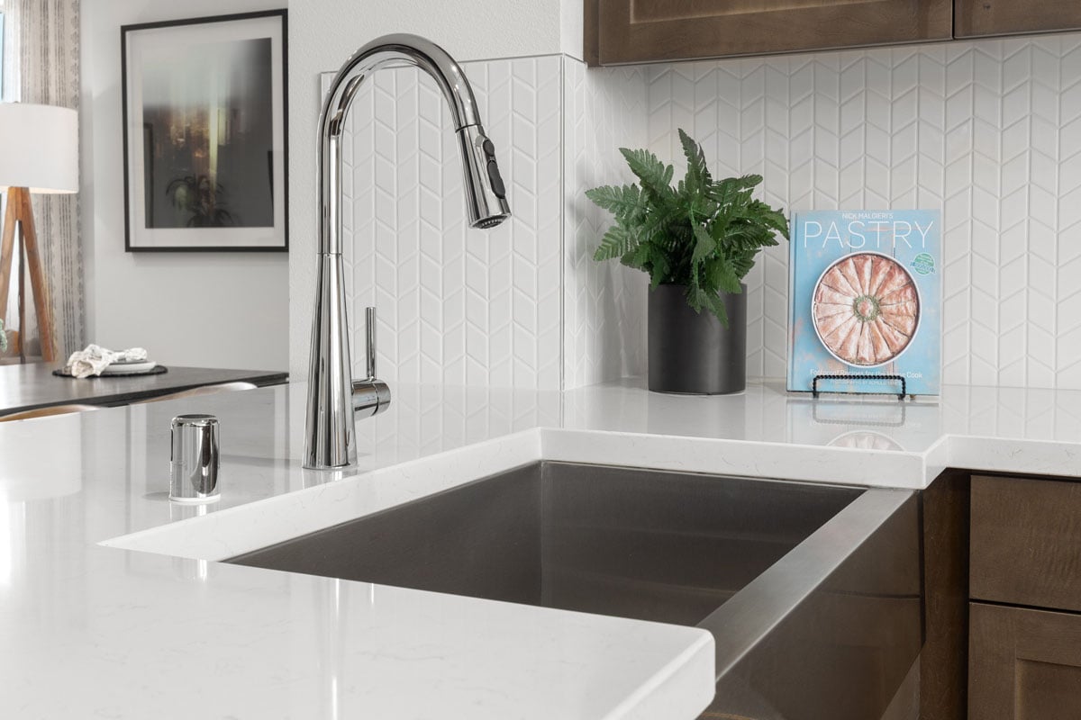 Optional single-basin apron-front kitchen sink