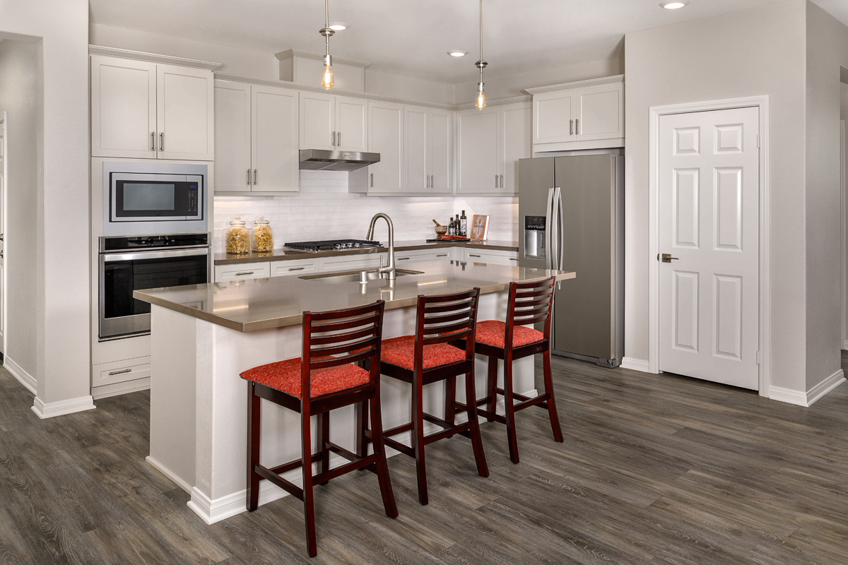 New Homes in Riverside, CA - Cambria at Spring Mountain Ranch Plan 1771 Kitchen
