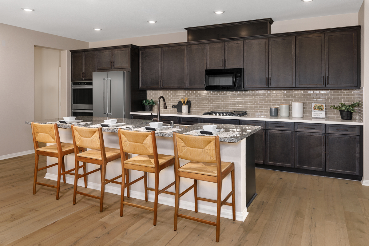 New Homes in Riverside, CA - Cambria at Spring Mountain Ranch Plan 3368 Kitchen