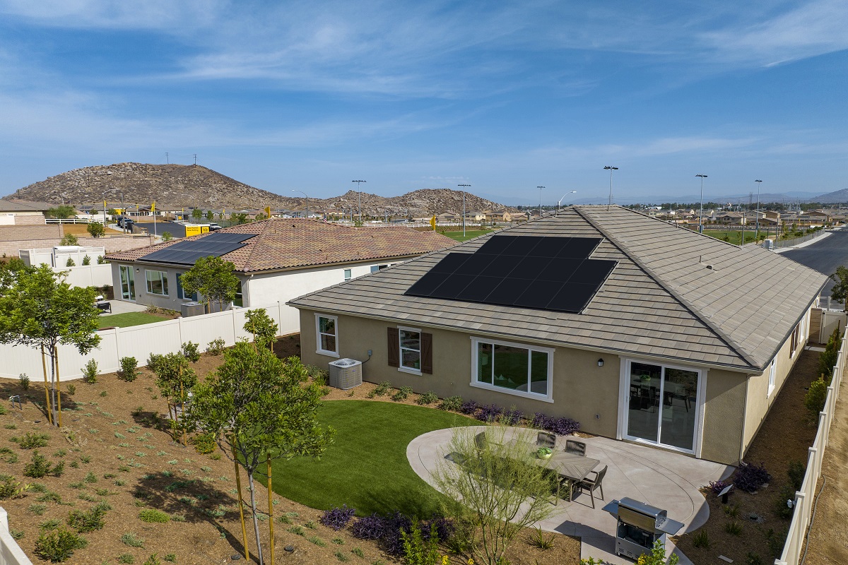 New Homes in Menifee, CA - Durango at Shadow Mountain Solar Energy System