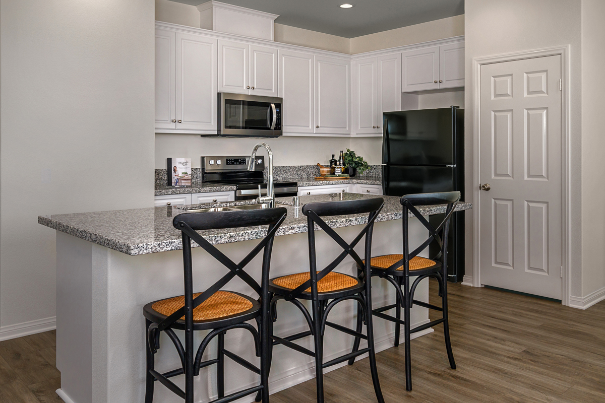 New Homes in Chino, CA - Lily at the Seasons Plan 1701 Kitchen