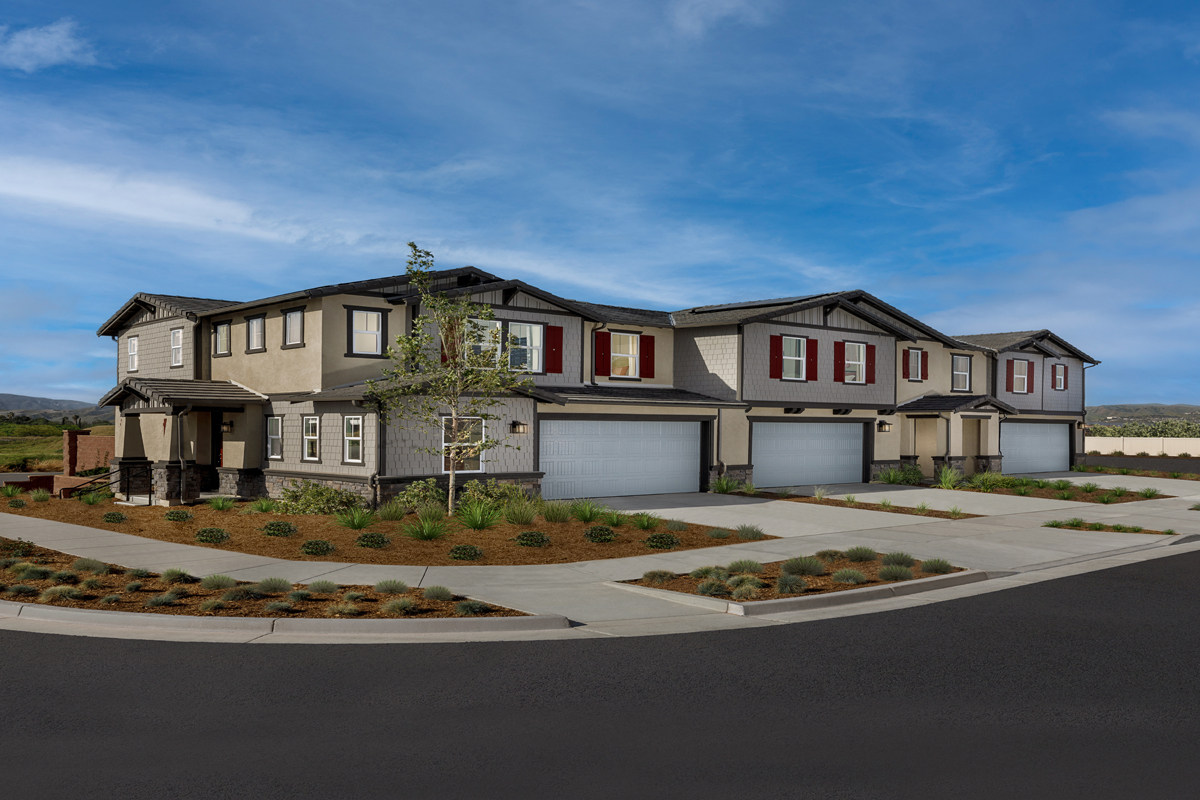 New Homes in 16082 Tanzinite Ln., CA - Plan 1701 Modeled