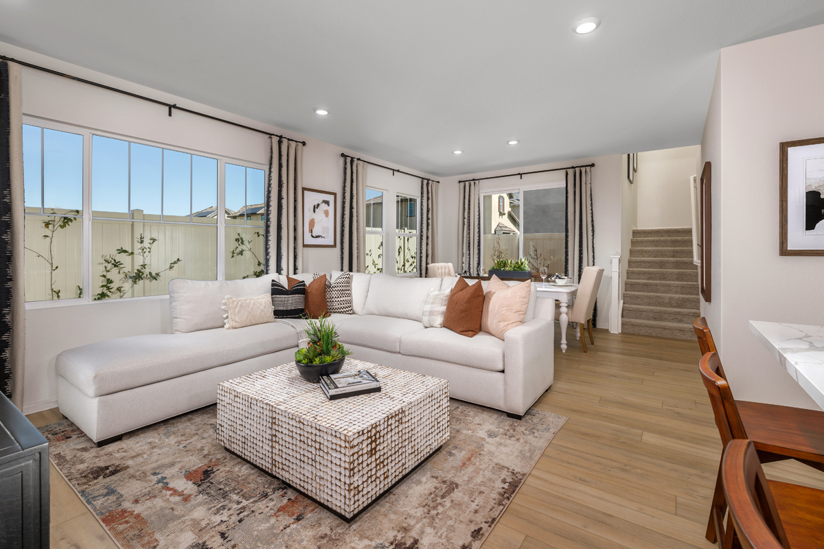 New Homes in Chino, CA - Lotus at the Seasons Plan 2096 Great Room