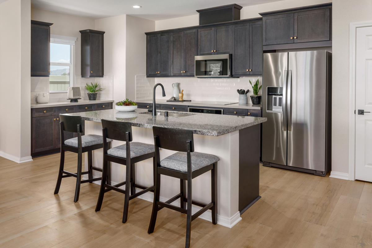 New Homes in Menifee, CA - Oak Shade at Shadow Mountain Plan 2454 Kitchen