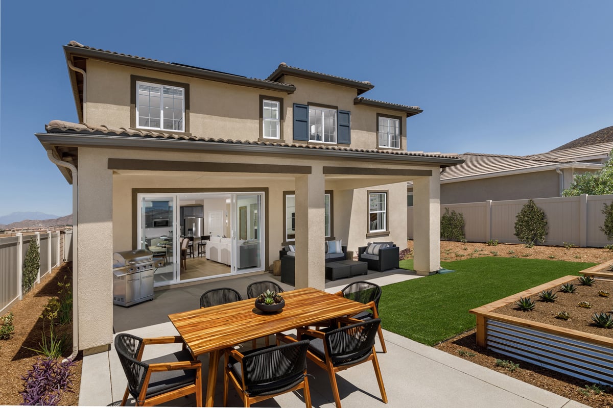 New Homes in Menifee, CA - Oak Shade at Shadow Mountain Plan 2454 Patio