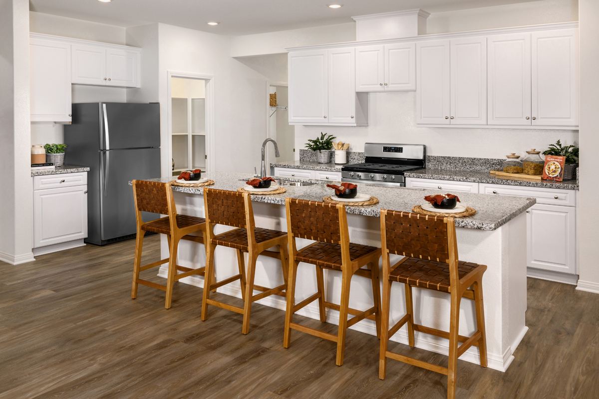 New Homes in Riverside, CA - Sonoma at Spring Mountain Ranch Plan 2206 Kitchen
