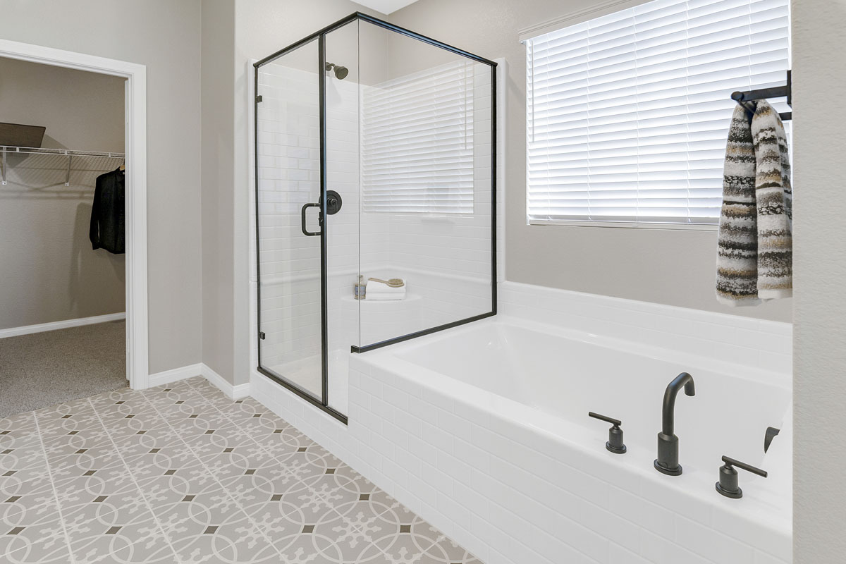 Plan 2238 - Upgraded Tub and Separate Shower